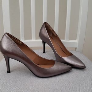 Calvin Klein Gayle Pumps 7.5